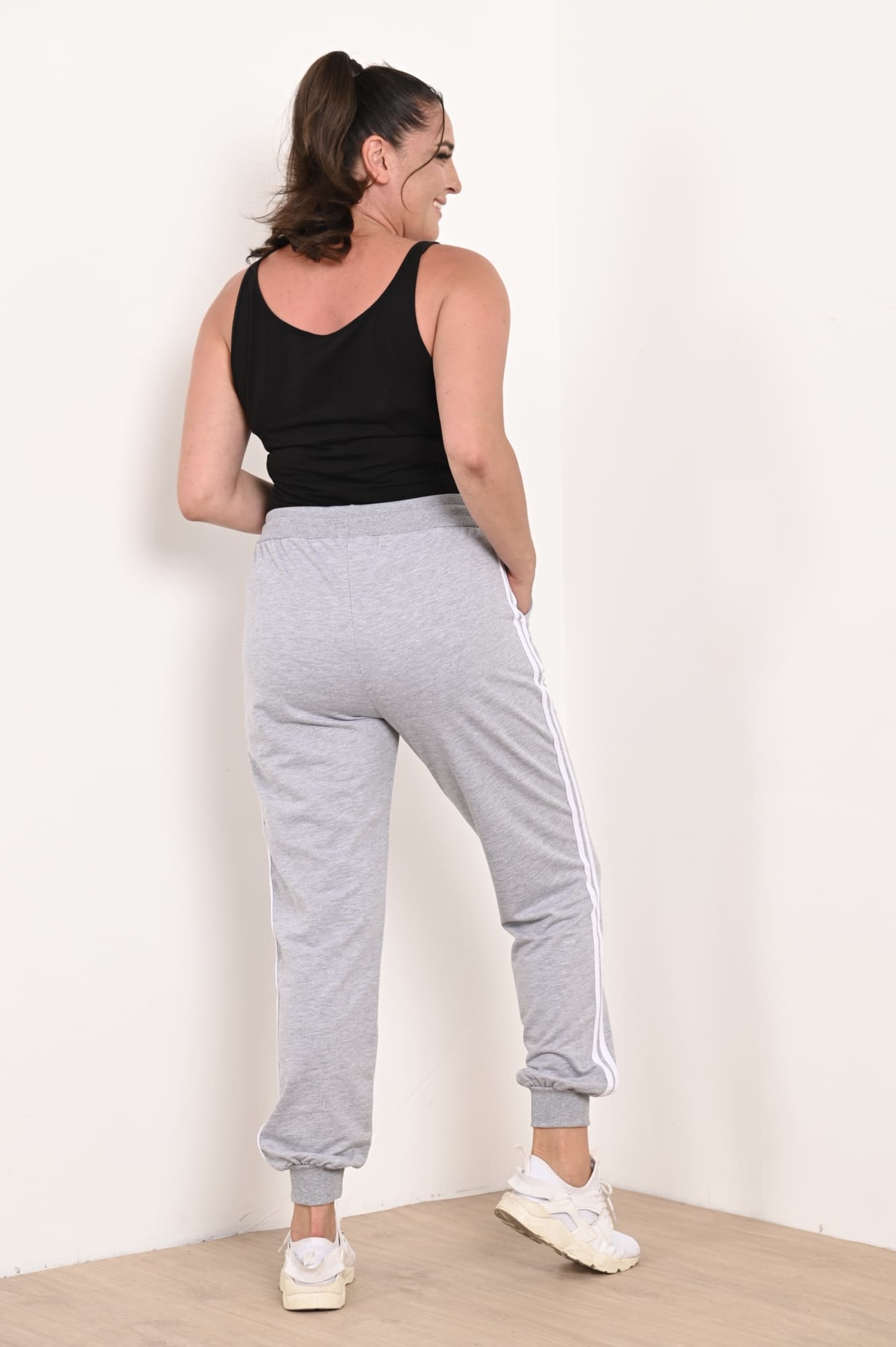 Pantalon dama marimi mari de trening 2 dungi 6008-22 BIGsize