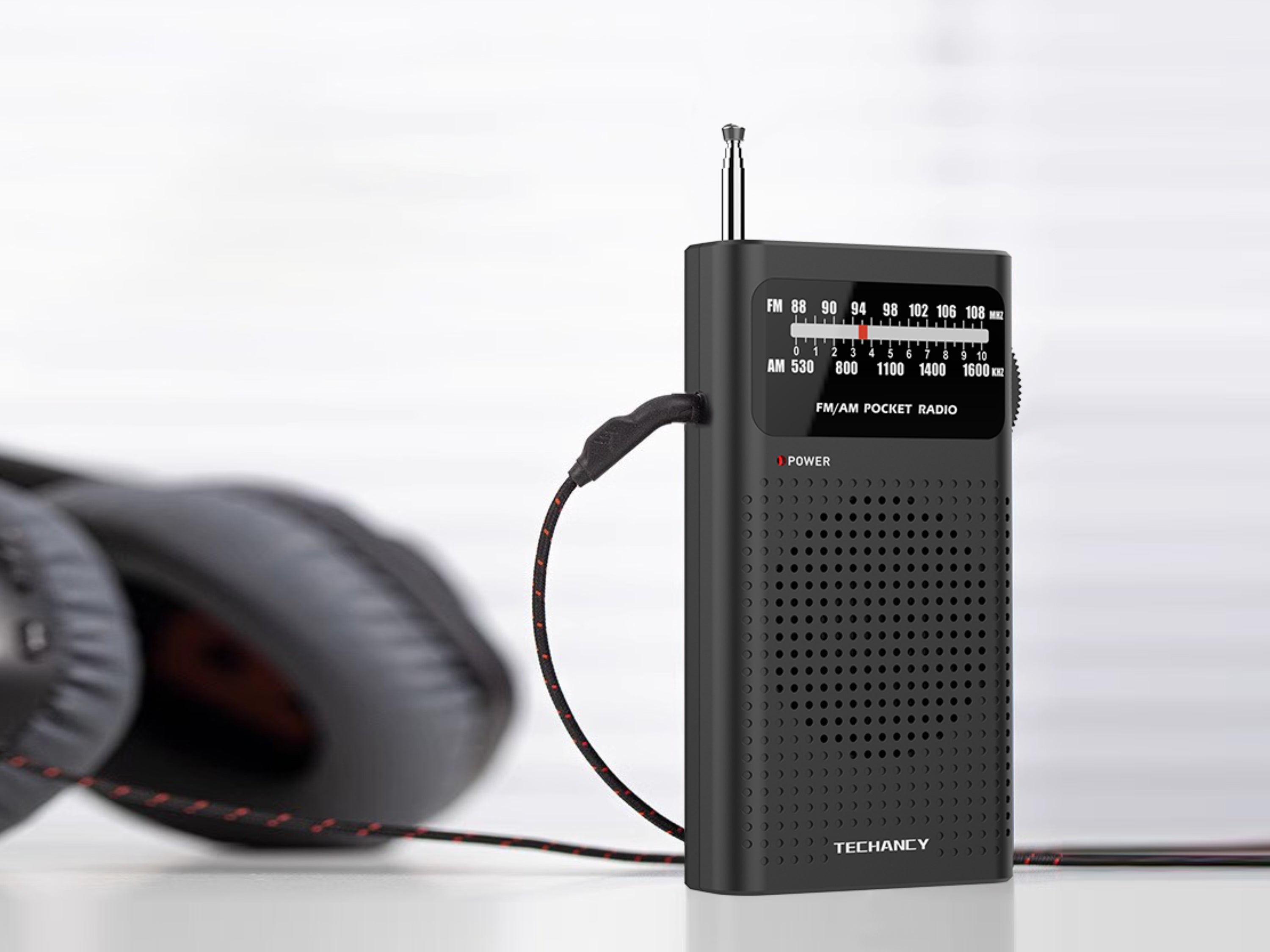 Techancy MJ2924 Radio portatil FM AM com sintonia manual entrada fone