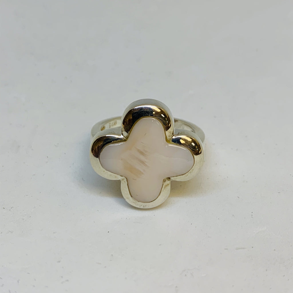 Silver Mother Of Pearl Ring (Flower) - Cart2u.ro