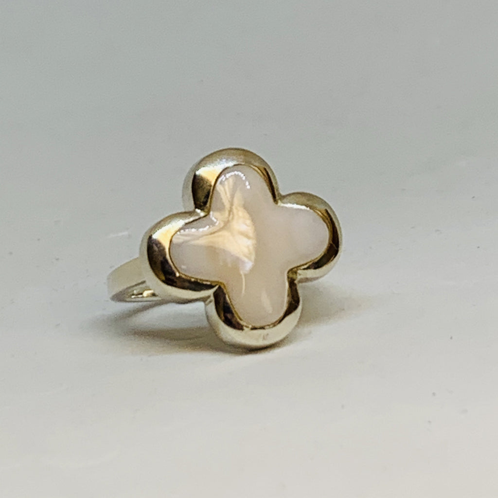 Silver Mother Of Pearl Ring (Flower) - Cart2u.ro
