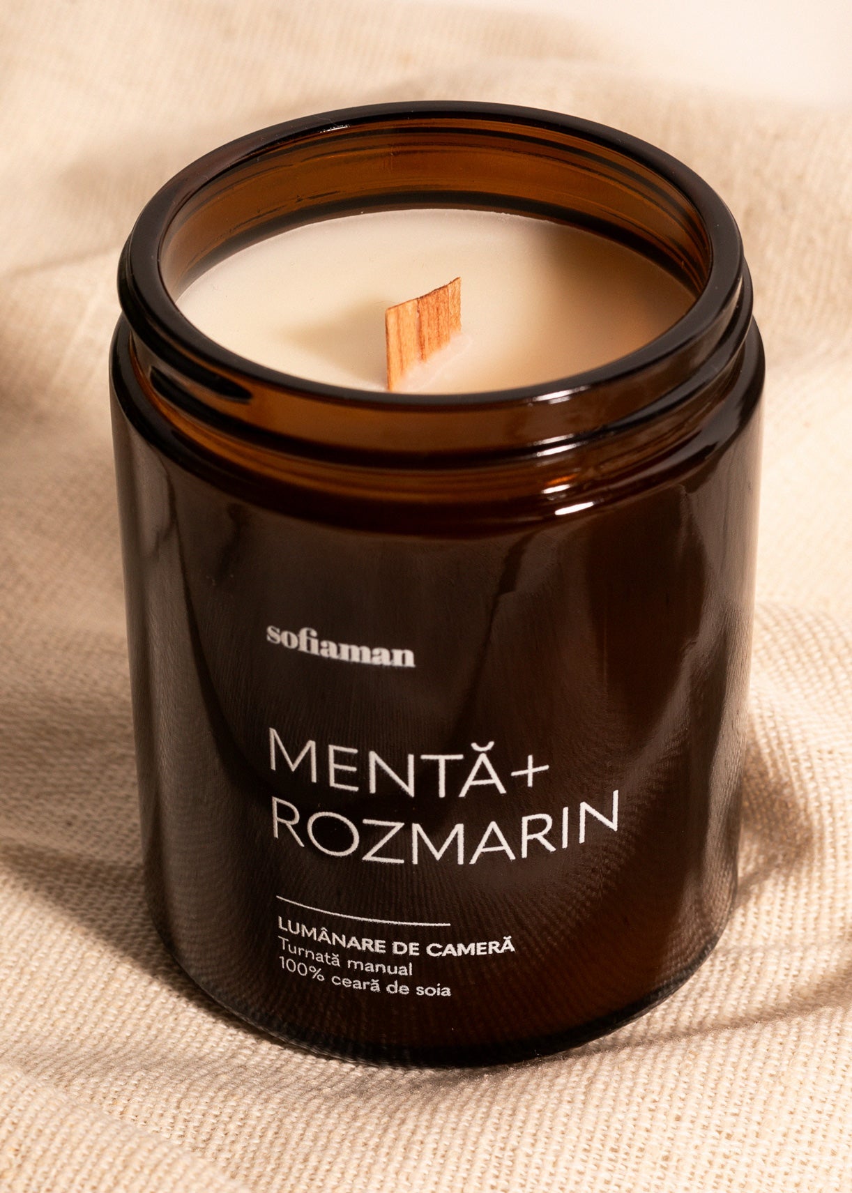 Lumânare Din Ceară De Soia Mentă Și Rozmarin Sofiaman.ro