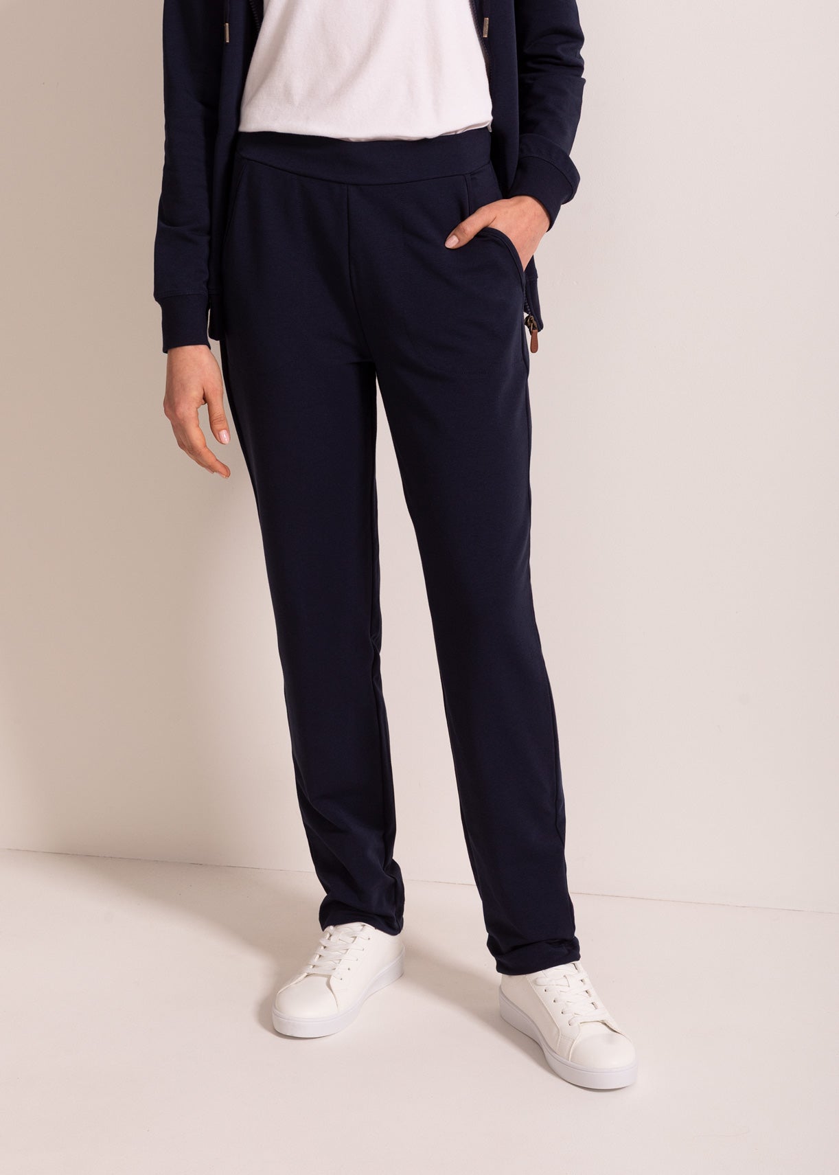 Pantaloni Damă Active Sofiaman.ro