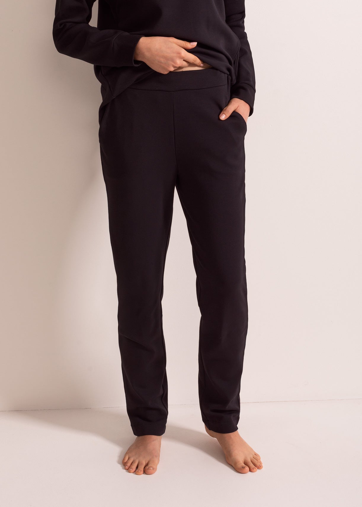 Pantaloni Damă Sporty Sofiaman.ro