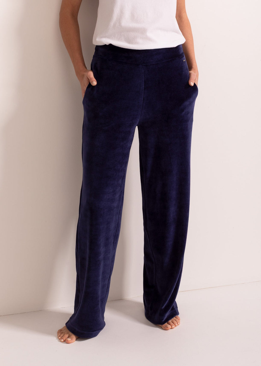 Pantaloni Damă Velvet Bleumarin Sofiaman.ro