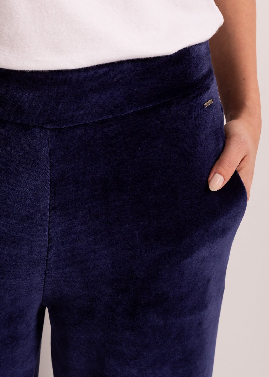 Pantaloni Damă Velvet Bleumarin Sofiaman.ro