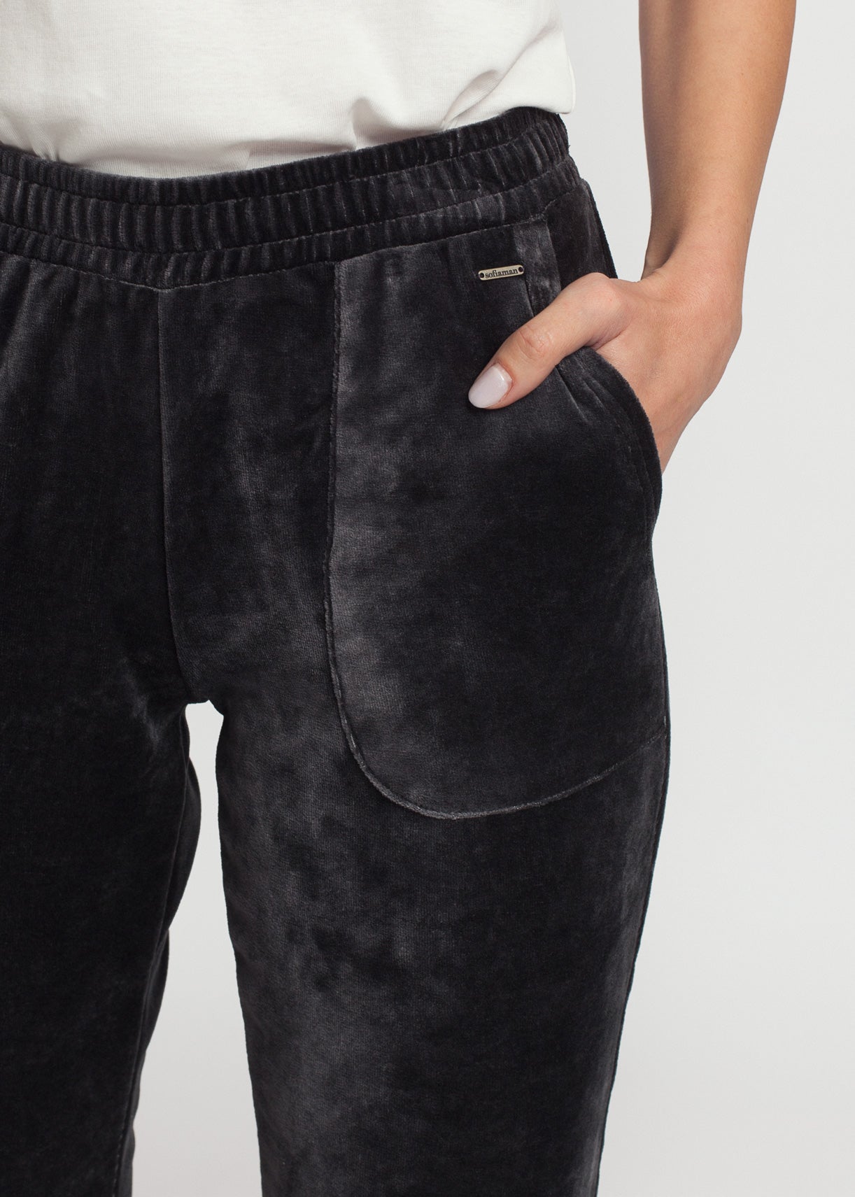 Pantaloni Damă Velvet Negru Sofiaman.ro