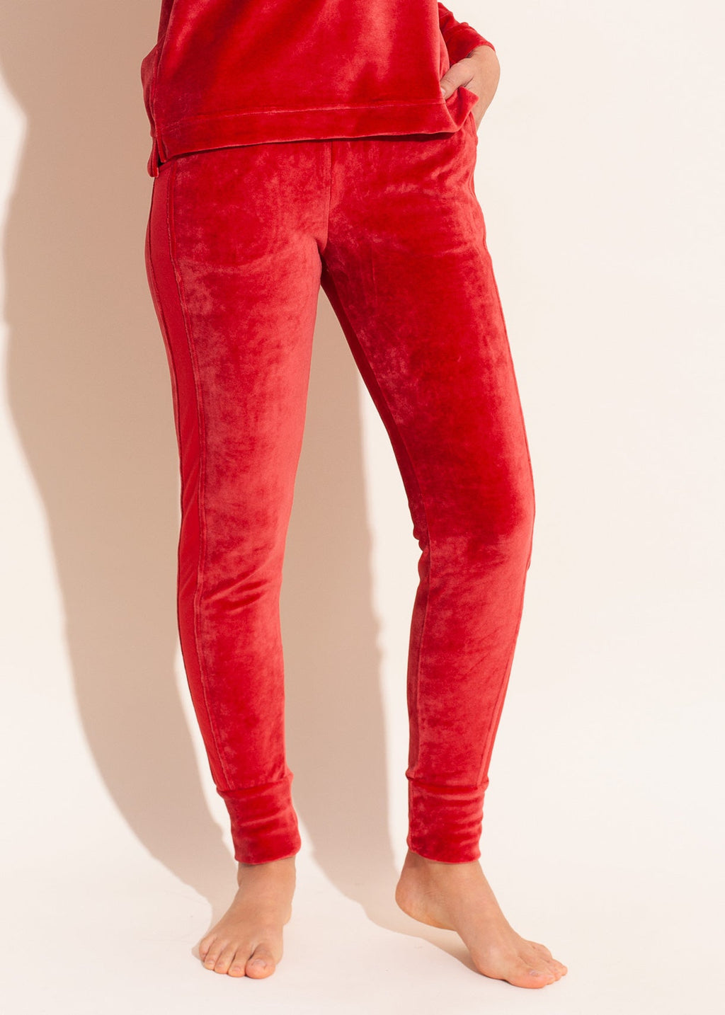 Pantaloni Damă Velvet Roșu Sofiaman.ro