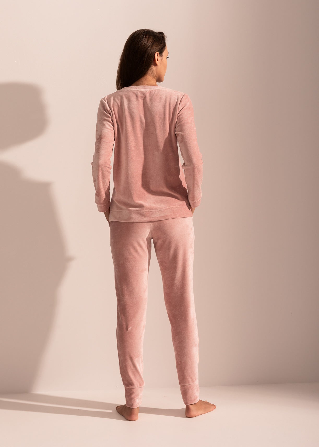 Pantaloni Damă Velvet Roz Sofiaman.ro