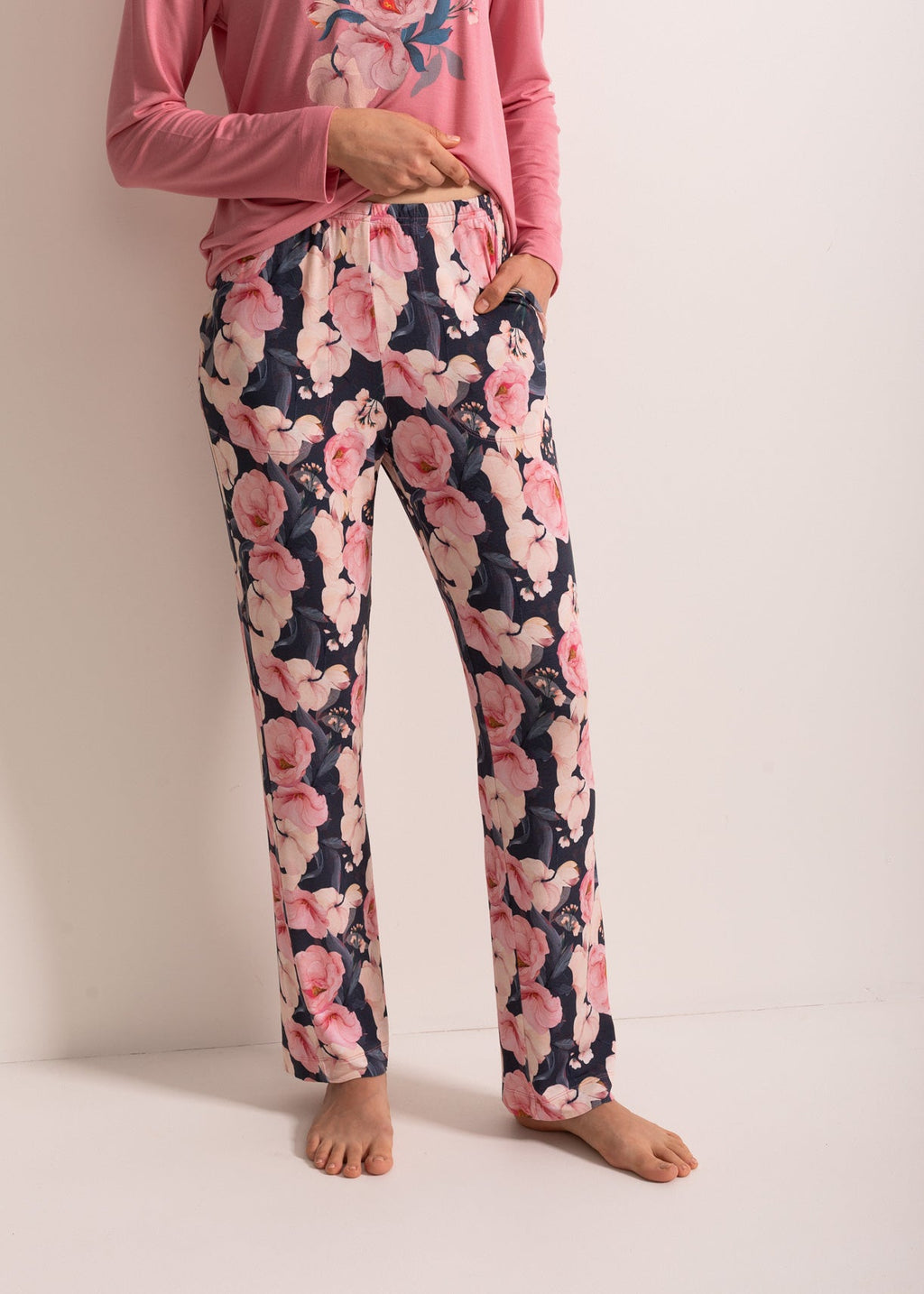 Pijama Damă Flora Modal Sofiaman.ro