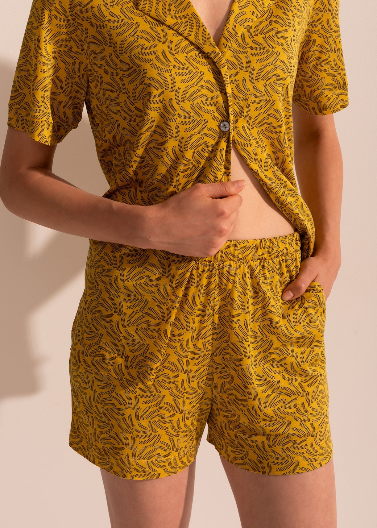 Pijama Damă Fresh Leaves Micromodal Sofiaman.ro