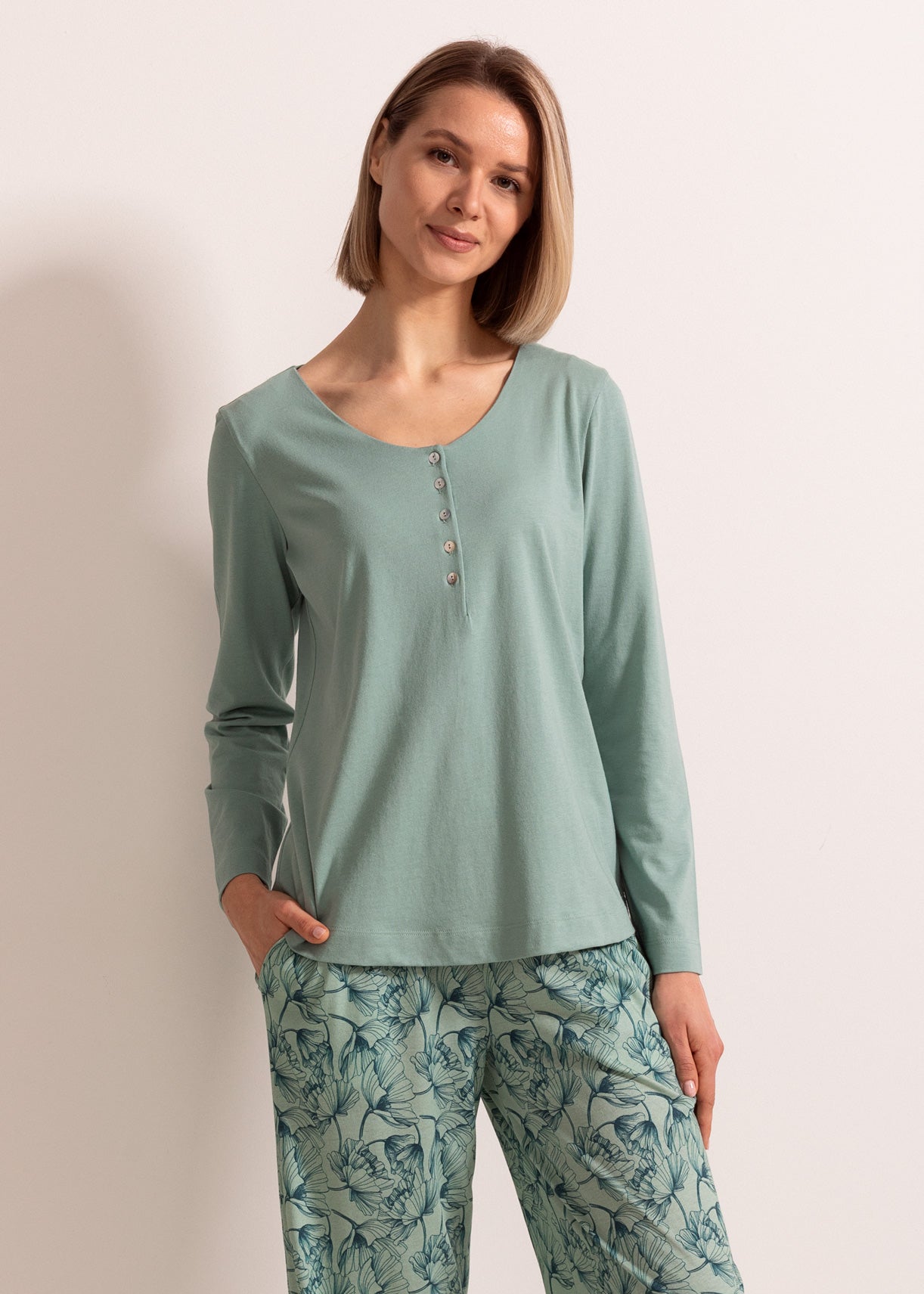 Pijama Damă Marla Romantic Modal Sofiaman.ro