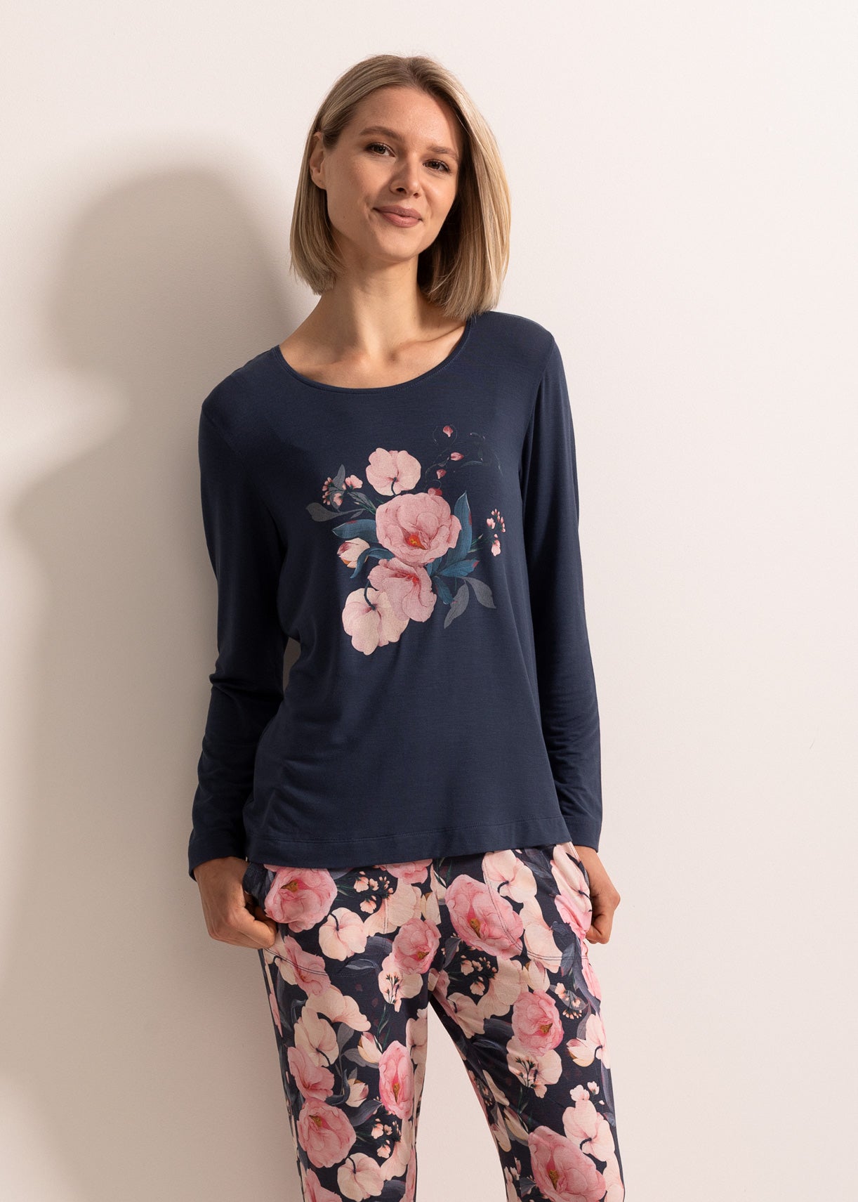 Pijama Damă Flora Modal Sofiaman.ro