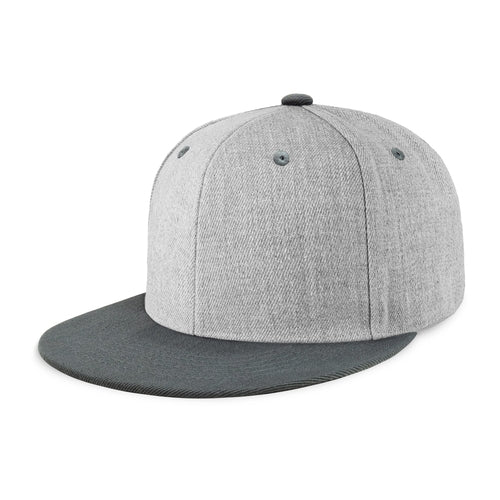 Two-Tone Edge Snapback – Acrylic Adjustable Fit & Breathable
