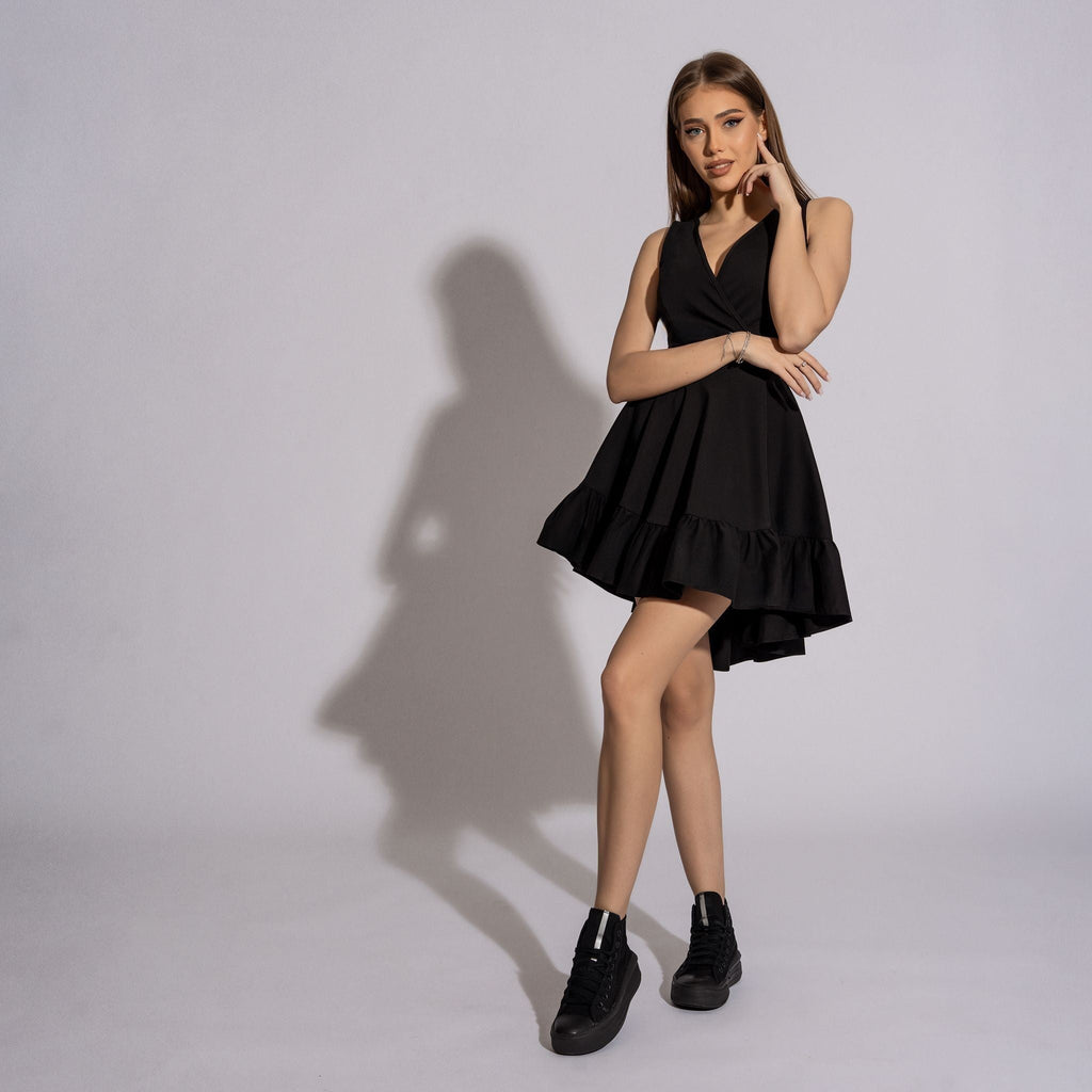 Rochie scurta neagra cu volane Refresh Carolina D