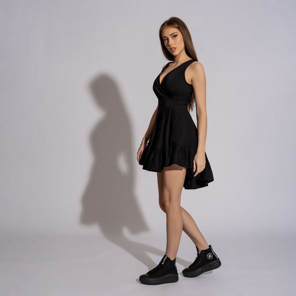 Rochie scurta neagra cu volane Refresh Carolina D
