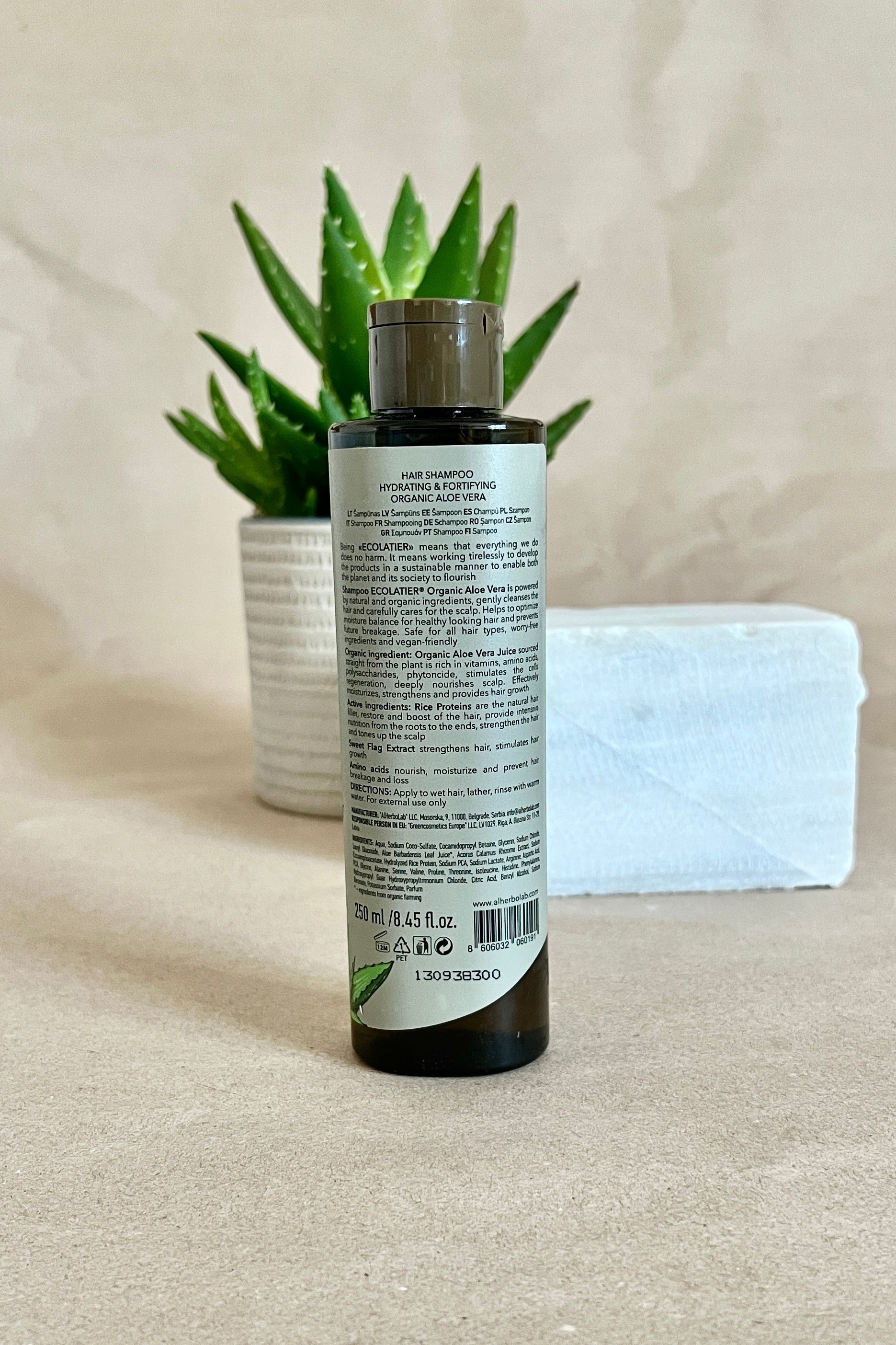 Șampon micelar cu Aloe Vera Sofiaman.ro