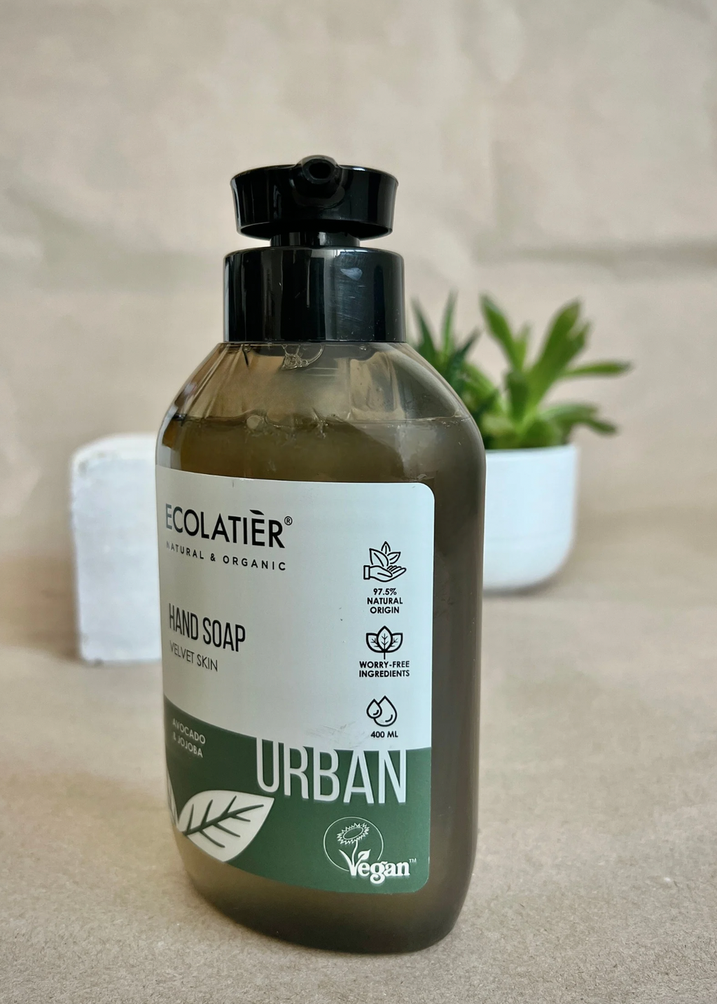 Săpun cu avocado și jojoba Sofiaman.ro