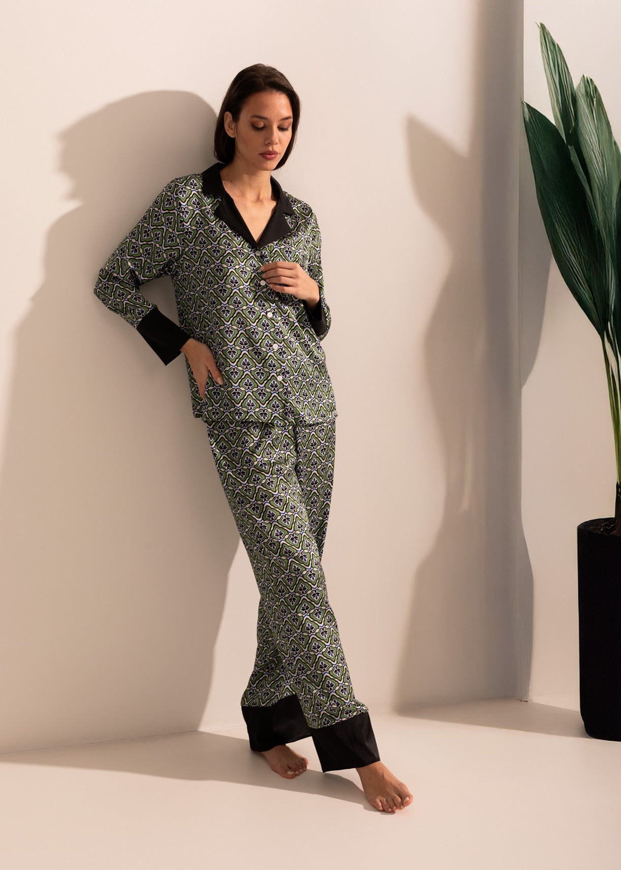 Set Damă Beatrice Fausta Satin Sofiaman.ro