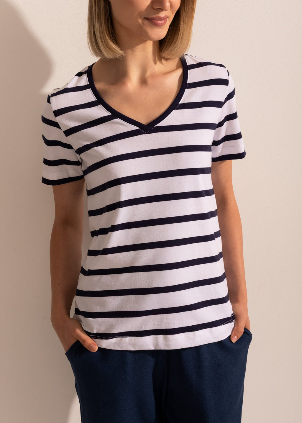 Tricou Damă Simple Stripe Sofiaman.ro