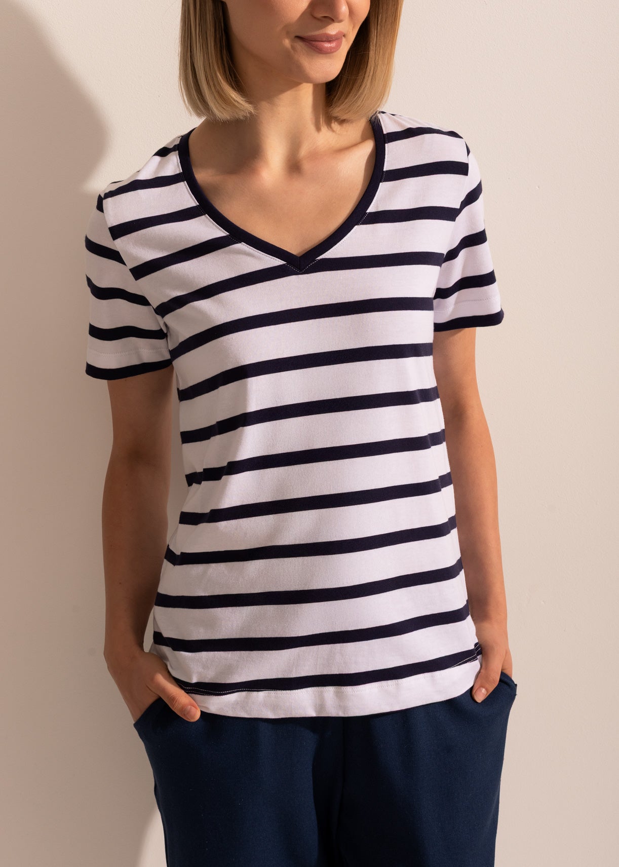 Tricou Damă Simple Stripe Sofiaman.ro