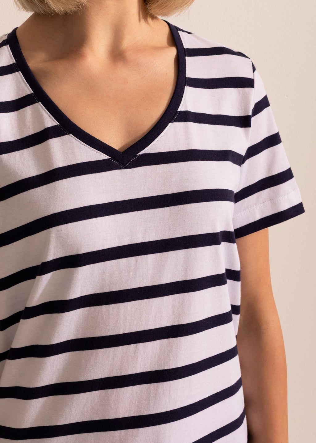 Tricou Damă Simple Stripe Sofiaman.ro