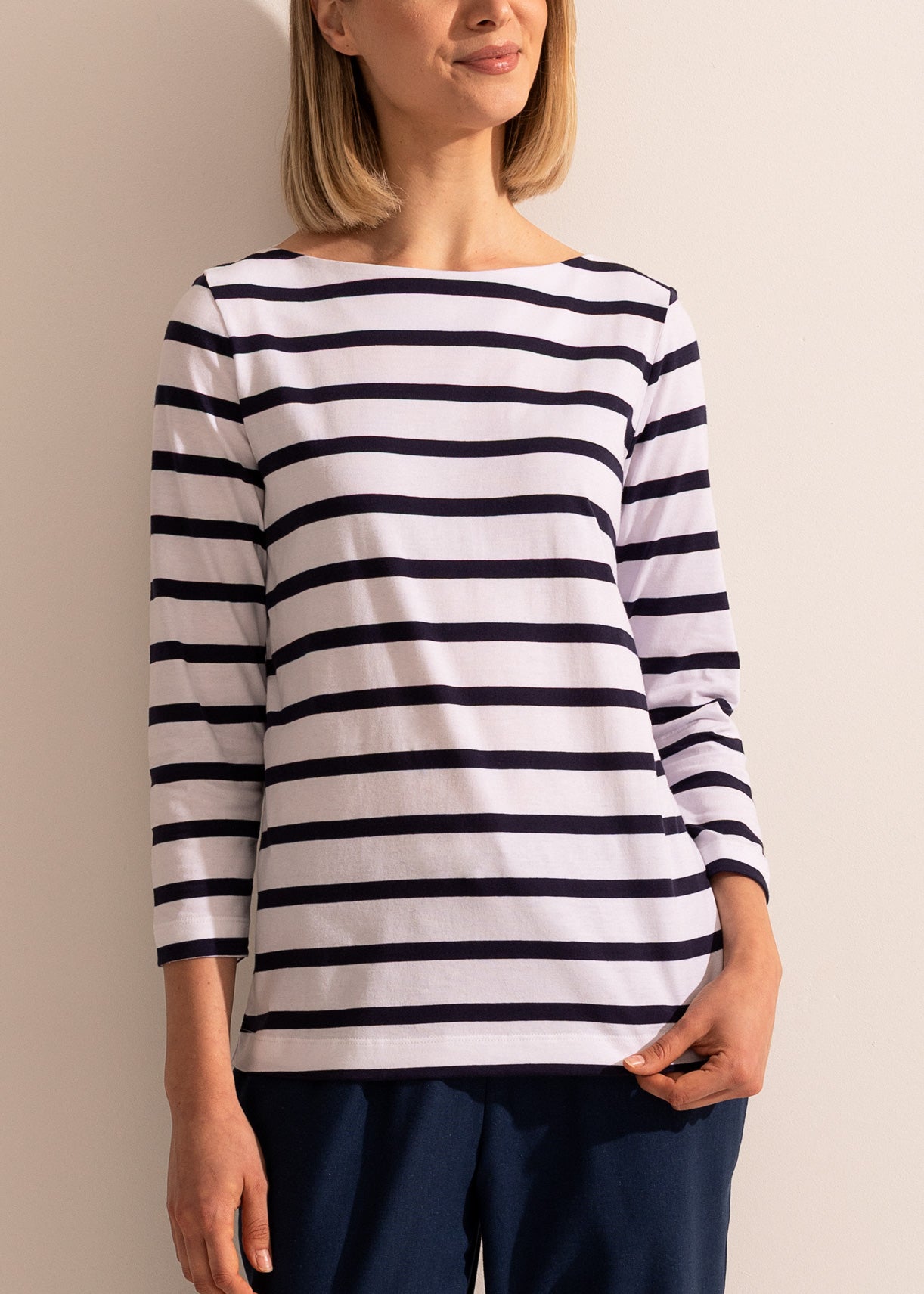 Tricou Damă Simple Stripe Sofiaman.ro
