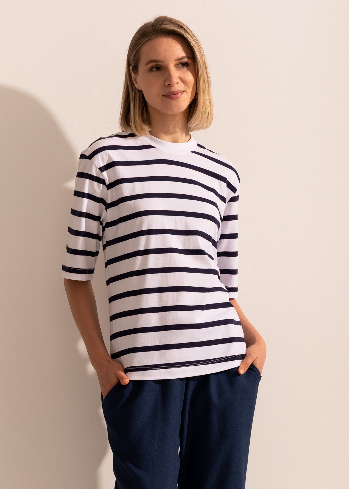 Tricou Damă Simple Stripe Sofiaman.ro